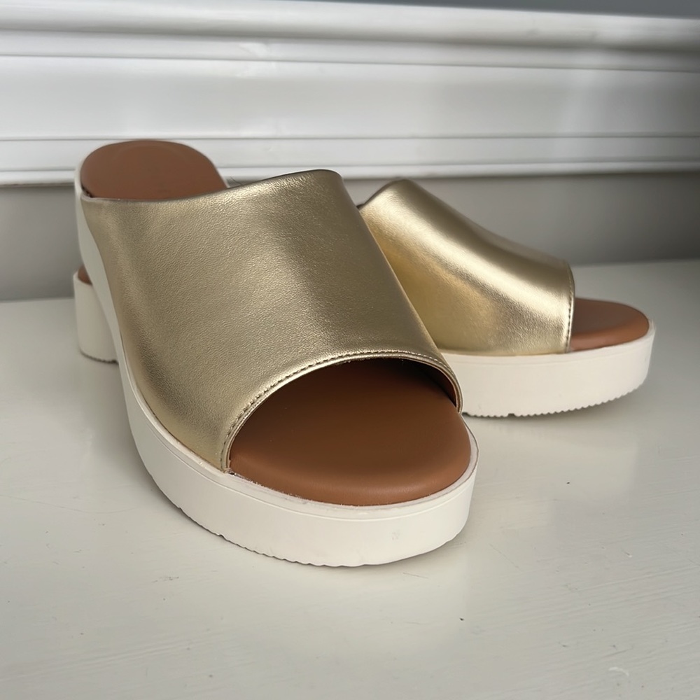 Women's Easy Spirit EVOLVE Flora Slide Gold Metallic Leather